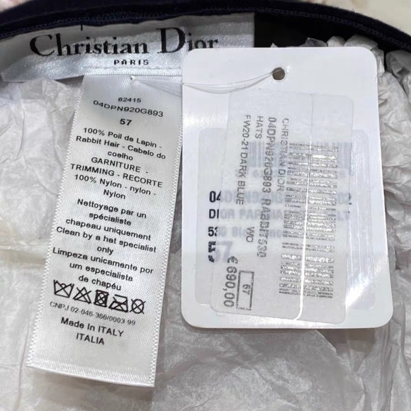 SOLD!!! Dior felt hat - Picture 12 of 12